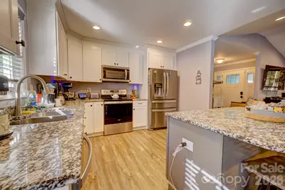 301 Delview Drive, Cherryville, NC 28021 - Photo 8