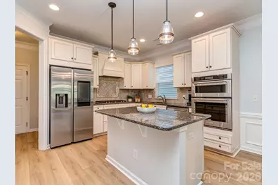3827 Park South Station Boulevard, Charlotte, NC 28210 - Photo 8