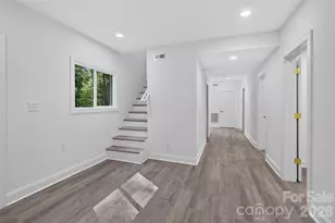 1561 Westdale Dr, Charlotte, NC 28208 - Photo 22