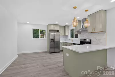 1561 Westdale Drive, Charlotte, NC 28208 - Photo 10