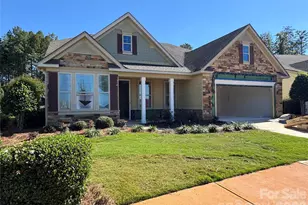 8913 Silver Springs Ct, Charlotte, NC 28215 - Photo 1