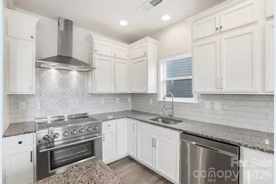 17909 Wilbanks Drive, Charlotte, NC 28278 - Photo 10