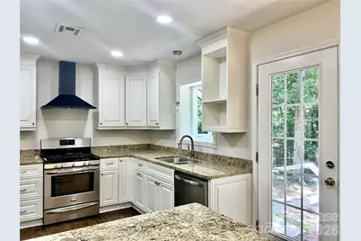 2200 Fair Forest Drive, Matthews, NC 28105 - Photo 4