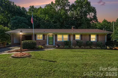 211 W 21st Street, Kannapolis, NC 28081 - Photo 1
