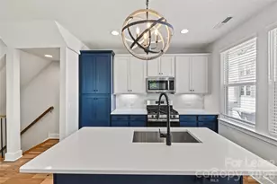 1245 Lomax Ave, Charlotte, NC 28211 - Photo 12