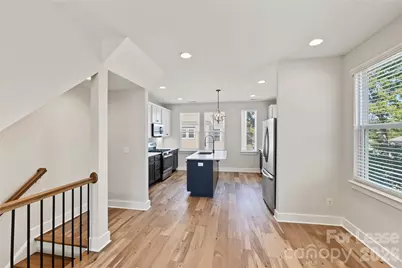 1245 Lomax Avenue, Charlotte, NC 28211 - Photo 10