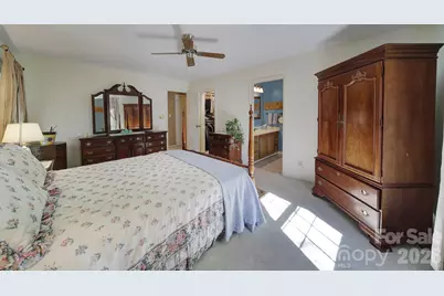 6134 Hickory Forest Drive, Charlotte, NC 28277 - Photo 22
