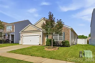 146 N Cromwell Dr, Mooresville, NC 28115 - Photo 2