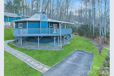 180 Hemlock Loop, Maggie Valley, NC 28751 - Photo 2