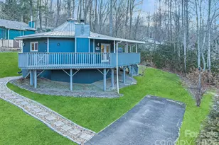 180 Hemlock Loop, Maggie Valley, NC 28751 - Photo 2