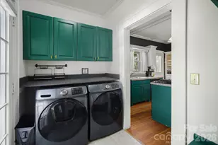 821 S Chester St, Gastonia, NC 28052 - Photo 12
