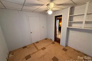 8915 Idlewild Rd, Charlotte, NC 28227 - Photo 10