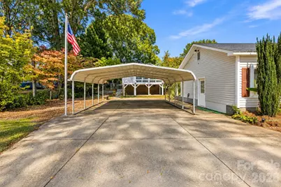 217 23rd Street NW, Hickory, NC 28601 - Photo 6