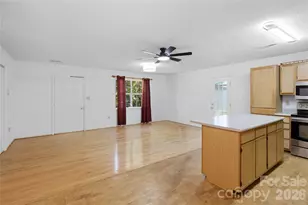 217 23rd St NW, Hickory, NC 28601 - Photo 20