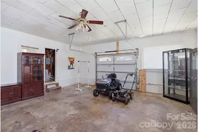 217 23rd Street NW, Hickory, NC 28601 - Photo 10