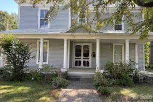 334 Davie Ave, Statesville, NC 28677 - Photo 2