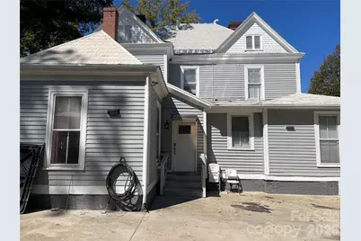 334 Davie Avenue, Statesville, NC 28677 - Photo 8