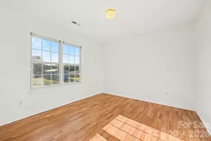 4415 Biesterfield Dr, Charlotte, NC 28216 - Photo 20