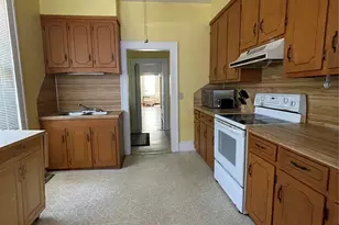 112 E Ashe St, Wadesboro, NC 28170 - Photo 2