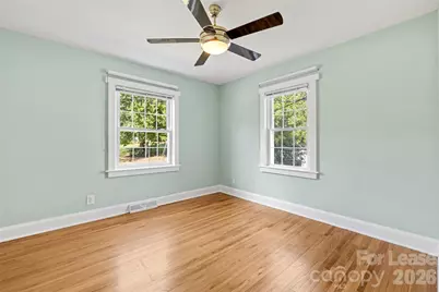 2932 Hanson Drive, Charlotte, NC 28207 - Photo 16