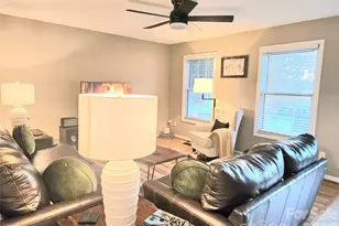 475 N Spring Ave, Newton, NC 28658 - Photo 4