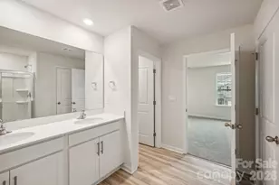 68 Laurel Pointe Dr, Waynesville, NC 28785 - Photo 22