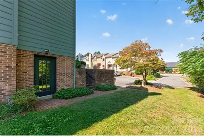 623 College Avenue SW, Lenoir, NC 28645 - Photo 4