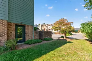 623 College Ave SW, Lenoir, NC 28645 - Photo 4