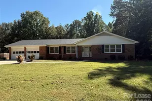 8806 Crestwood Dr, Mount Pleasant, NC 28124 - Photo 2