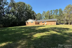 8806 Crestwood Dr, Mount Pleasant, NC 28124 - Photo 42