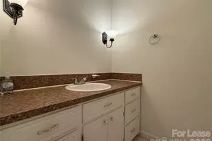8806 Crestwood Dr, Mount Pleasant, NC 28124 - Photo 30