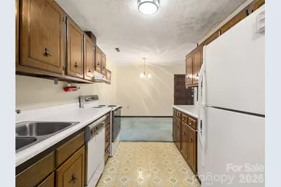 111 Shepard Square #605, Brevard, NC 28712 - Photo 12