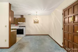111 Shepard Square, Brevard, NC 28712 - Photo 6