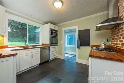 22 Weaver Street, Asheville, NC 28801 - Photo 8