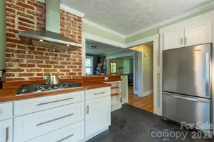 22 Weaver St, Asheville, NC 28801 - Photo 6