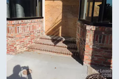 122 W Court Street, Rutherfordton, NC 28139 - Photo 2
