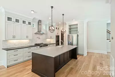 1111 Pierce Street, Charlotte, NC 28203 - Photo 6