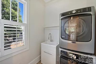 1111 Pierce Street, Charlotte, NC 28203 - Photo 18