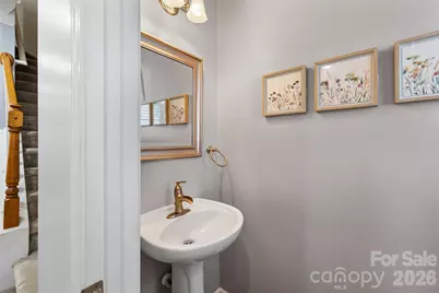 8512 Beaver Creek Drive, Charlotte, NC 28269 - Photo 6
