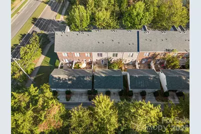 8512 Beaver Creek Drive, Charlotte, NC 28269 - Photo 16