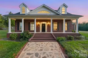 498 Johnson Dairy Rd, Mooresville, NC 28115 - Photo 2