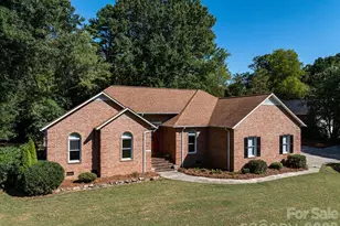 8636 Sherrills Creek Dr, Terrell, NC 28682 - Photo 1