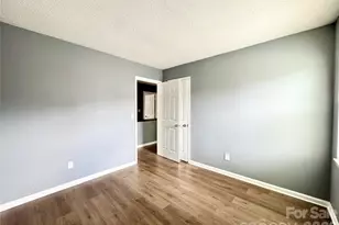 1634 Pamela Lorraine Dr, Charlotte, NC 28213 - Photo 18