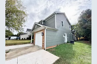 1634 Pamela Lorraine Drive, Charlotte, NC 28213 - Photo 4