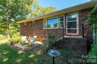 824 N Cherokee Avenue, Black Mountain, NC 28711 - Photo 34