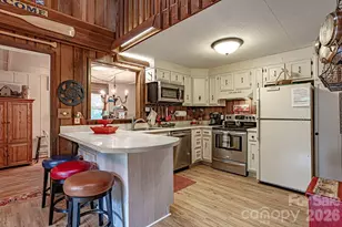 208 N West Lake Dr, Lake Lure, NC 28746 - Photo 12