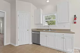 15 Chowan Dr, Fletcher, NC 28732 - Photo 12