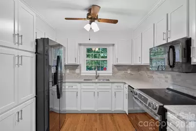 3130 Rea Road, Charlotte, NC 28226 - Photo 12