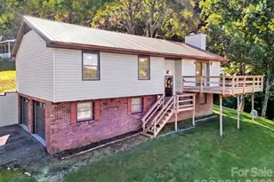 110 Atari Rd, Waynesville, NC 28786 - Photo 32