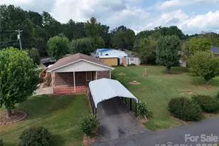 108 Brittain Dr, Morganton, NC 28655 - Photo 6